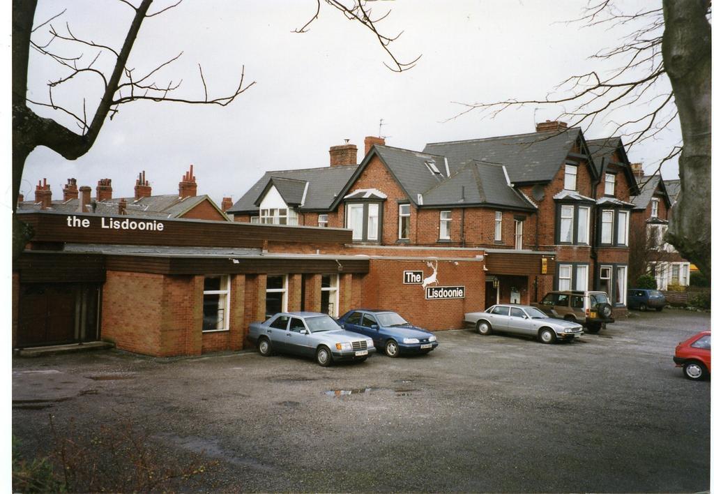 بارو في فرنيس Lisdoonie Hotel المظهر الخارجي الصورة